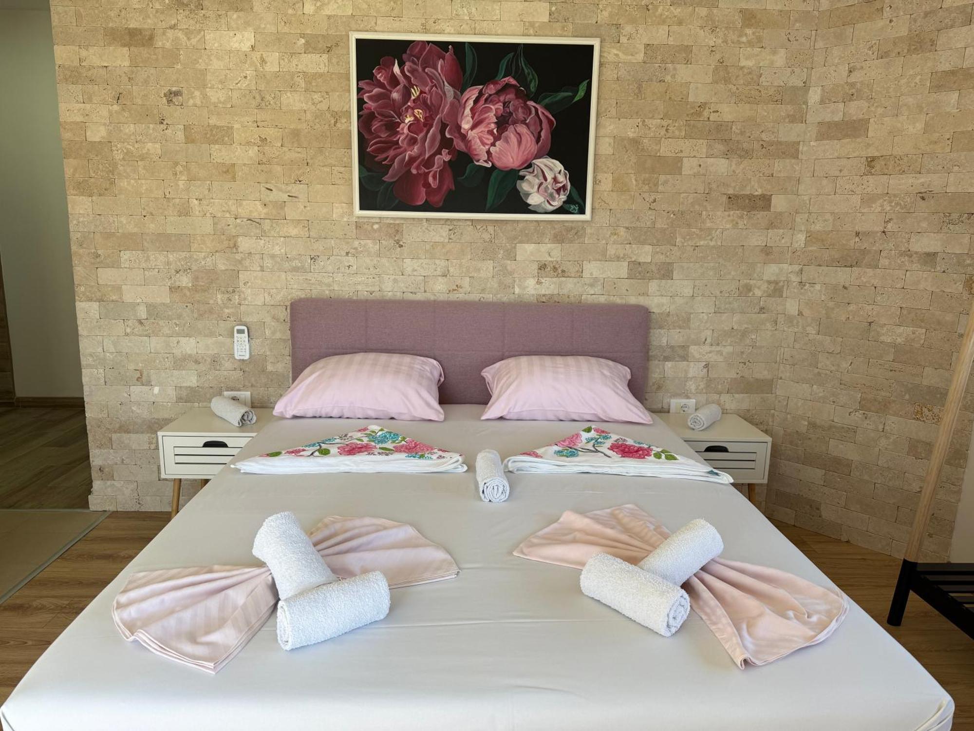 Gjinaj Apartments Ulcinj Esterno foto
