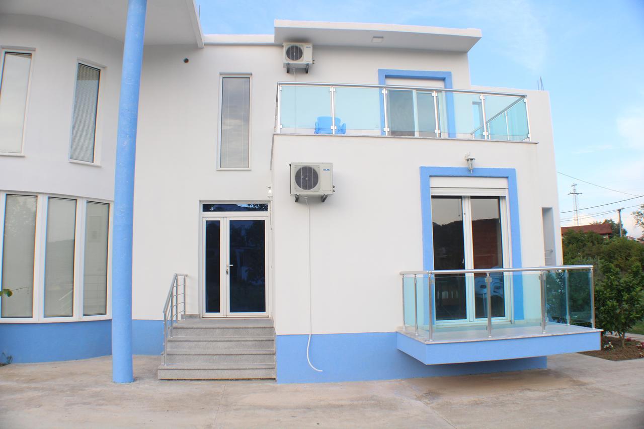 Gjinaj Apartments Ulcinj Esterno foto
